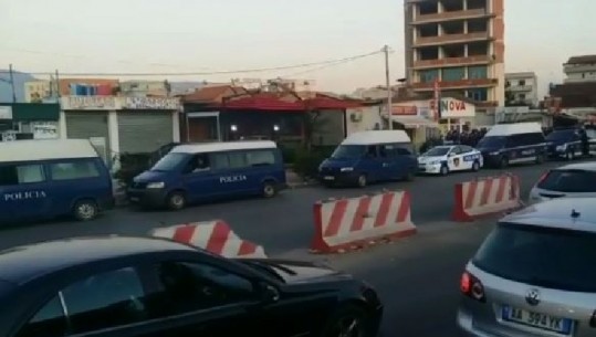 'PD-ja do bllokimin e rrugëve': E pajustifikuar prania e madhe e policisë te 'Astiri' , protesta është paqësore (VIDEO)