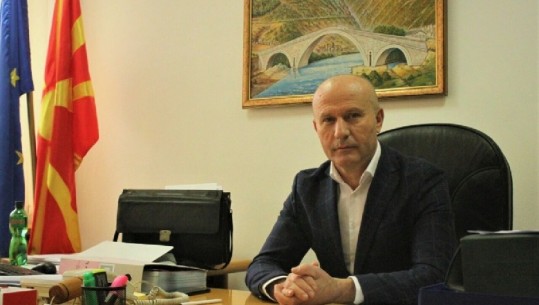 Maqedoni/ Zv. Ministri i Shëndetësisë merr 1000 euro për operacionin e prostatës, 100 euro për synetllëk
