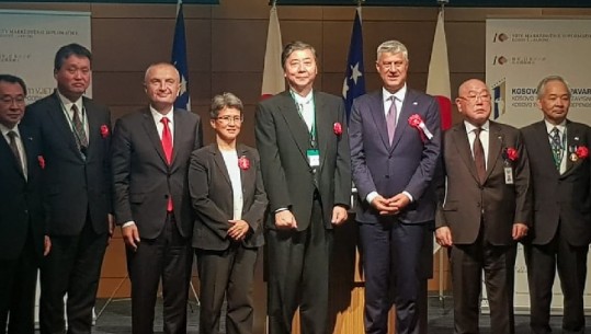 10 vjet diplomaci mes Kosovës dhe Japonisë, Meta krah Thaçit: Mbështetje e jashtëzakonshme