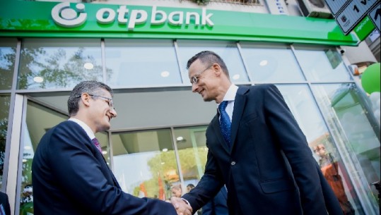 Banka OTP Albania përuron degën e saj të re, Ministri i tregtisë së Hungarisë: Është lider në treg (VIDEO)