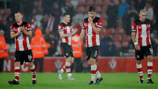 U futën në histori për humbjen poshtëruese, Southampton dhuron për bamirësi pagat e futbollistëve