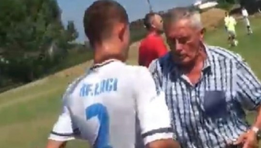 VIDEO SKANDALOZE/ Trajneri i U-17 të Laçit rreh futbollistët se humbën ndeshjen: Palaço! Doni me lujt futboll ju, zagarë