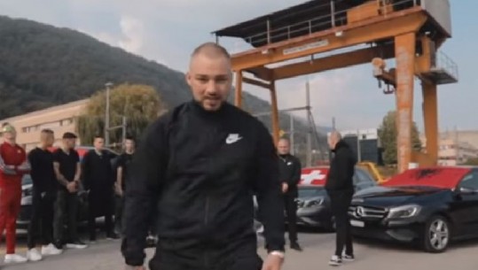 Kënga e bujshme! Reperi nga Serbia vargje për miqësinë me shqiptarët: Jemi si një familje dhe kjo dihet (VIDEO)