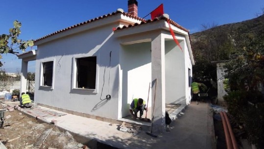 Rindërtohet pas tërmetit shtëpia e Vaid Memës në Pezë-Helmës, Veliaj: Kjo është Tirana jonë, punë jo llafe