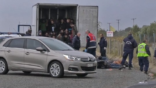 Greqi, shmanget një tragjedi si ajo e Essex, në Xanthi rreth 41 persona brenda një kamioni (VIDEO)