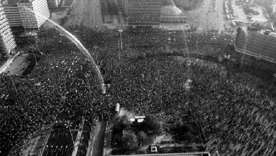 Demonstrata e madhe që çoi në rënien e Murit të Berlinit