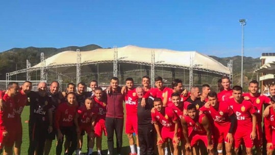 Supriza në stërvitjen e Partizanit, portieri Aldo Teqja viziton ekipin 