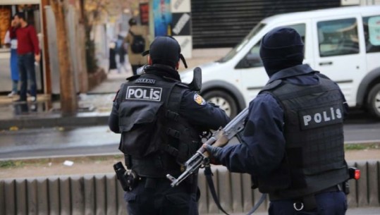 Turqi, arrestohen 17 të dyshuar për lidhje me ISIS