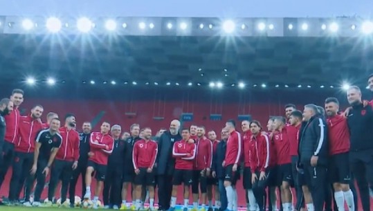 Rama foto me gjithë lojtarët e Shqipërisë: Do thonë këta e mori dhe kombëtaren