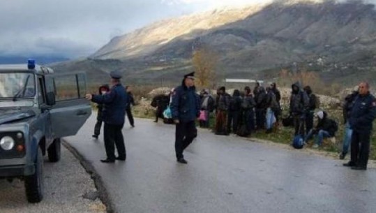 Tentuan të kalonin 12 sirianë drejt Kosovës, dy të arrestuar në Kukës 
