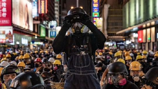 Rebelimi në Hong Kong, Shtetet e Bashkuara sfidojnë Kinën, nënshkruhet masa ligjore e Senatit që mbështet protestat