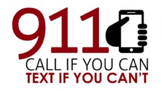 ‘Një picë me speca’, thirrja telefonike në numrin 911 që shpëtoi gruan nga dhuna