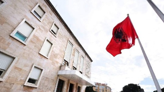 Hapet Konsullata e Përgjithshme në Ulqin, Cakaj: Do t'i shërbejë ruajtjes së identitetit kombëtar