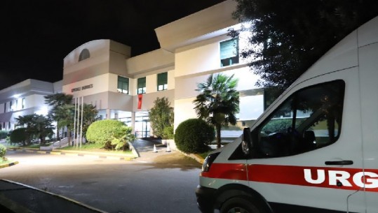 Manastirliu në spitalin e Durrësit: Riorganizuam shërbimin e urgjencës, puna në orët e mbrëmjes po vijon normalisht 
