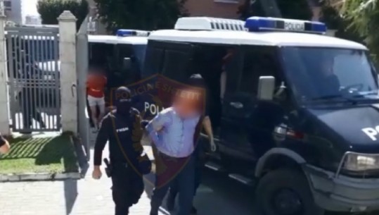 Tiranë- 1500 euro për diplomë pa shkuar asnjë ditë në shkollë, arrestohet polici sekser