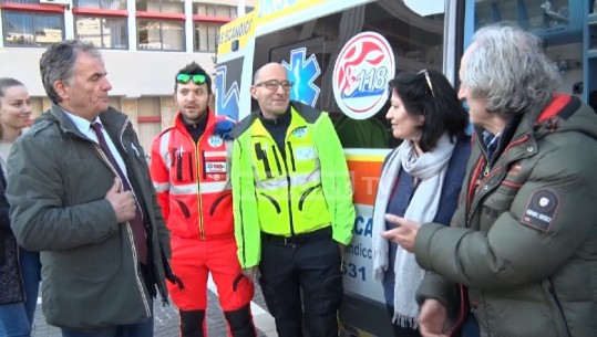 Tërmeti/ Mjekët italianë në Lezhë: Do qëndrojmë derisa të kalojë situata emergjente (VIDEO)