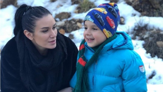 'Urimet me te mira per SuperHeroin tim te vogel!', Bora Zemani i dedikon mesazhin e veçantë vogëlushit të saj