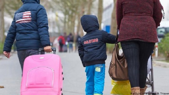 Familja shqiptare 'gjunjëzon' Kölnin në gjykatë