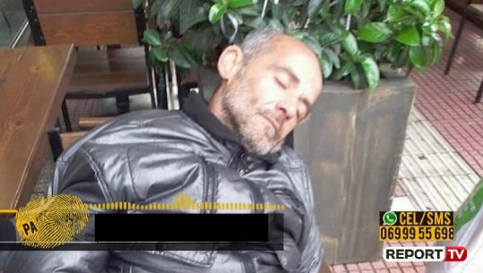 Këngëtari gjen shqiptarin rrugëve të Greqisë: Ka lënë spitalin dhe është shumë rëndë..thirrje në 'Pa Gjurmë' për familjarët e tij (VIDEO)