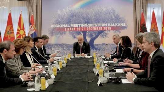 Marrëveshjet e rëndësishme që u miratuan në takimin e tretë të Samitit të Shengenit Ballkanik: 1.2 miliard euro për zbatimin (VIDEO)