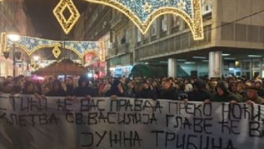 Beograd, protestë para Ambasadës së Malit të Zi, kundërshtohet miratimi i Ligjit për Lirinë Fetare
