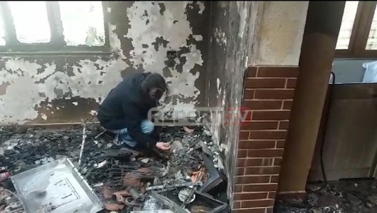 Djegia e 12 apartamenteve në Pogradec/ Familjarët rikthehen në banesat e shkrumbuara: Na iku jeta...sikur ma ndjeu zemra (VIDEO)