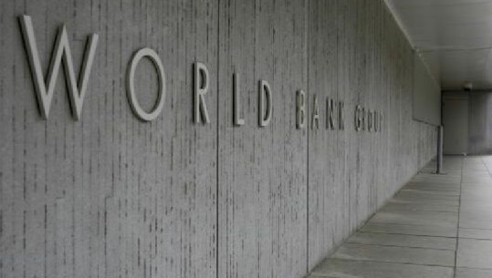 Banka Botërore rishikon më rënie çmimet e naftës me 2020, një fuçi 58 dollarë