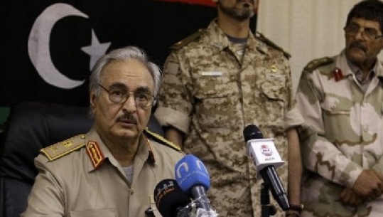 Libia, marrshalli Haftar bën thirrje për Xhihad kundër ndërhyrjes ushtarake turke