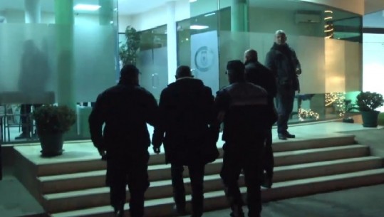 SKANDALI tjetër brenda ndërtimeve pa leje/ Polici i arrestuar në Durrës la të lirë të akuzuarin për përdhunimin e një vajze