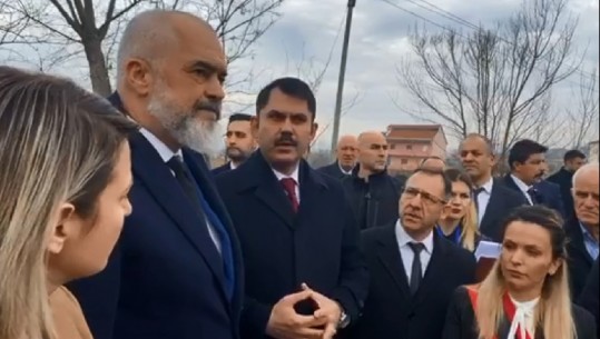 Rama me ministrin turk: Do ndërtohet lagje model me infrastrukturë nëntokësore! Kurum: Rrugët nëntokësore të jenë më të gjera