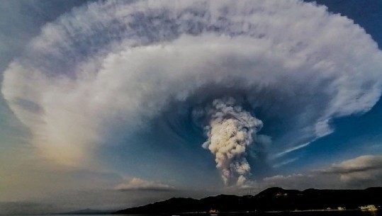 Filipine, 50 tërmete brenda 8 orëve, sot pritet shpërthimi i vullkanit Taal
