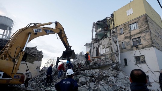 Rindërtimi/ Bashkia e Durrësit 29 leje për riparimin e objekteve të dëmtuara nga tërmeti brenda 5-mujash! 913 familje do kthehen në shtëpi