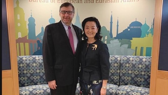 Palmer takohet me Yuri Kim! Ambasada e SHBA: Shqipëria qëndrim të guximshëm mbi Iranin! Marrëveshja për ‘Zgjedhoren' lajm pozitiv