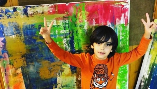 Piktori 7-vjeçar fiton mijëra euro me veprat e shitura për bamirësi