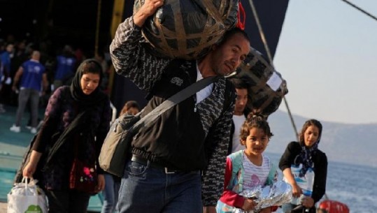 Emigrantët-Greqi, banorët kërcënojnë me mosbindje civile në 5 ishuj të Egjeut Lindor