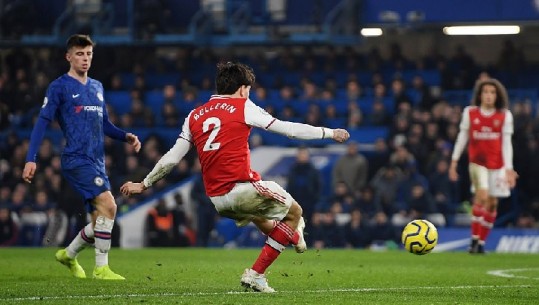 Paqe me spektakël në derbin Chelsea-Arsenal, Aguero nderon sërish City-n