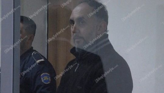Dënohet me 1 vit burg turku i arrestuar në korrik në Rinas, në atdhe e konsiderojnë gylenist