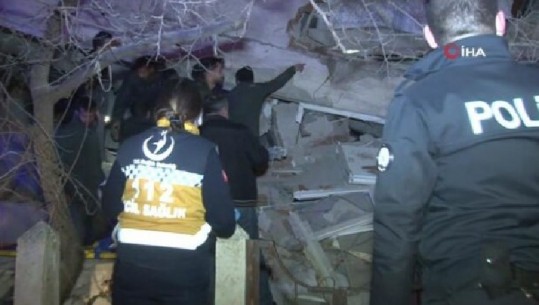 Shkon në 5 numri i viktimave nga tërmeti në Turqi, të paktën 84 persona kanë mbetur të plagosur