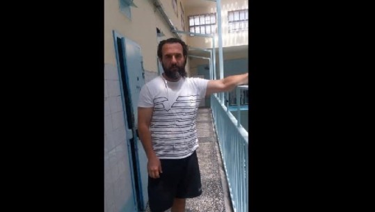 U arrestua sot me mbi 1 ton kokainë, 'koka' e grupit kishte dhe një këngë në rrjet me foto nga qelia e burgut