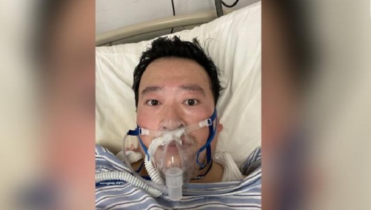 Kinë, vdes mjeku 'Kasandër' që ngriti alarmin për koronavirusin