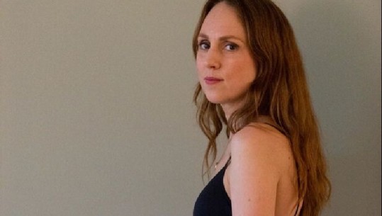 Supermami tregon se si ka ndryshuar barku i saj 16, 5 muaj pas lindjes, ja mesazhi i saj (Foto)