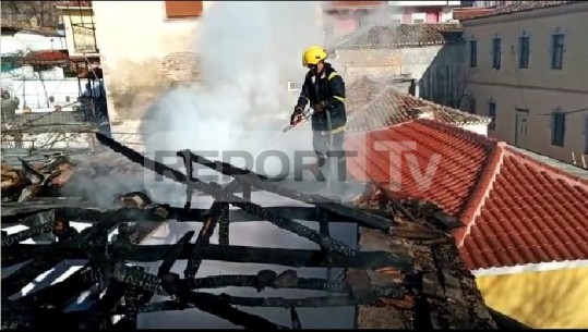 Digjet banesa në Fushë- Krujë, rrezikohen dhe dy shtëpi të tjera...s'ka të lënduar (VIDEO)