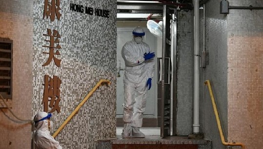 Hong Kong, koronavirusi 'udhëton' lart e poshtë tubave të ajrimit të një ndërtese, infekton dy persona, 110 evakuohen nga shtëpitë