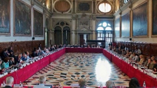 Draft-raporti i Venecias: Interpretimi i Presidentit për Gjykatën Kushtetuese, i arsyeshëm! Veprimet e KED, të diskutueshme (VIDEO)