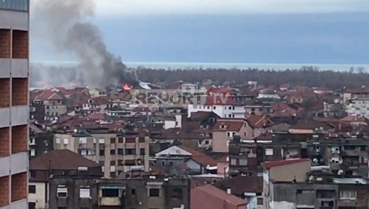 PAMJET - Një zjarr i madh përfshin ish-konviktin e veterinarisë në Shkodër, digjen 6 apartamente