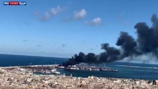 Kriza në Siri, marrshalli Haftar godet me artileri anijen tregtare turke: Po transportonte armë