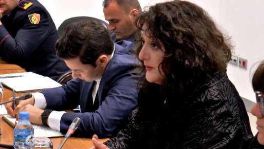 1 rast i dyshuar me koronavirus në Shqipëri?! Drejtoresha e ISHP: Është negativ, por le ta 'thotë' përgjigjja e analizës (VIDEO)