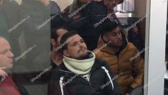 Shkatërruan stolat në stadiumin 'Air Albania', shkon në 4 numri i të arrestuarve! Gjykata lë në burg një prej tyre