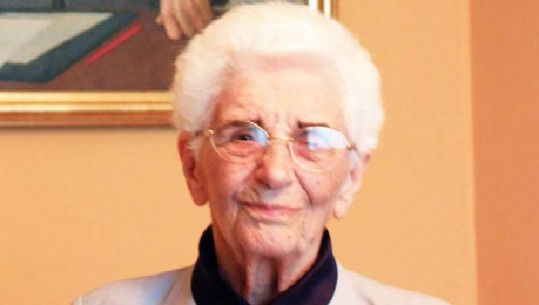 Ndërron jetë në moshën 97-vjeçare Vito Kapo, e veja e Hysni Kapos