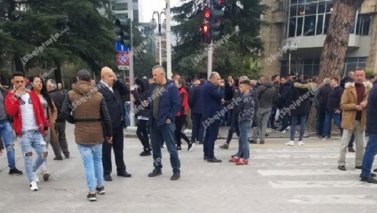 Në tubimin e presidentit edhe ish-drejtori i Policisë së Shtetit gjatë qeverisë Berisha, Erzen Breçani 